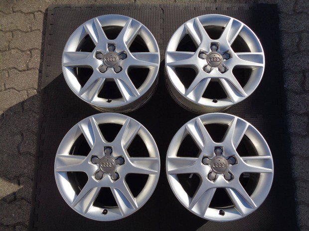 Audi Gyári alufelni 16-os, 5x112-es osztóval jó állapotban eladó