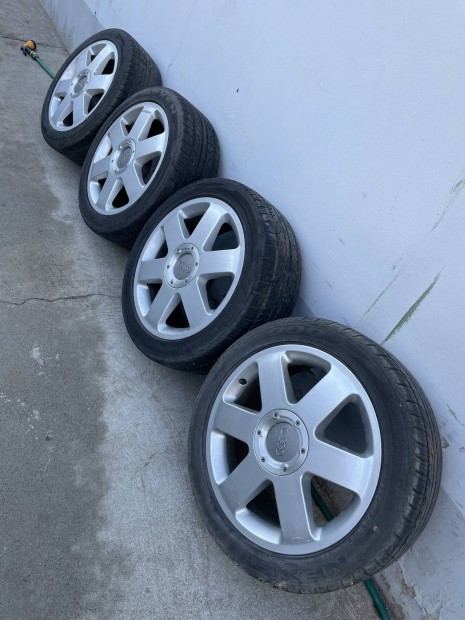 Audi Gyari alufelni 5x100 r17