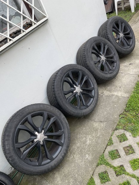 Audi Gyari cikkszamos alufelni 5x112 r18