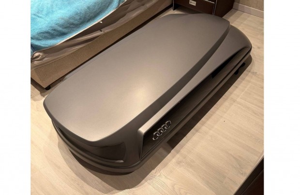 Audi Line 200 Platinum Glossy tet�box - Thule r�gz�t�kkel