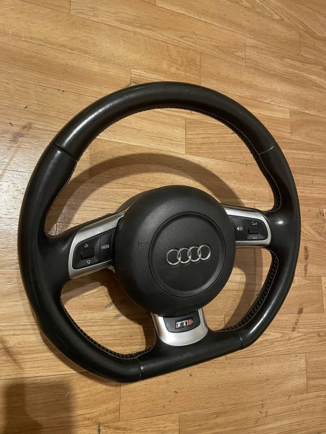 Audi Multi Gyari bor kormny