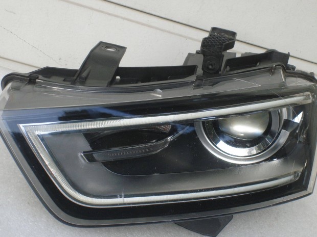 Audi Q3 8U0 Bal első Led Fényszóró 8U0941005 2011-től