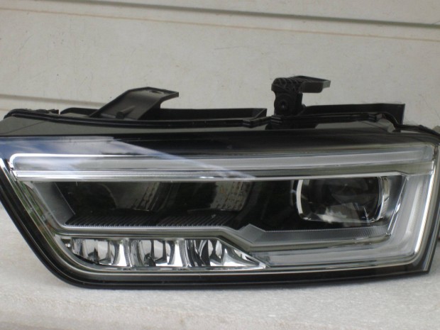 Audi Q3 8U Bal els Full Led Fnyszr 8U0941773 2013-tl Hibtlan