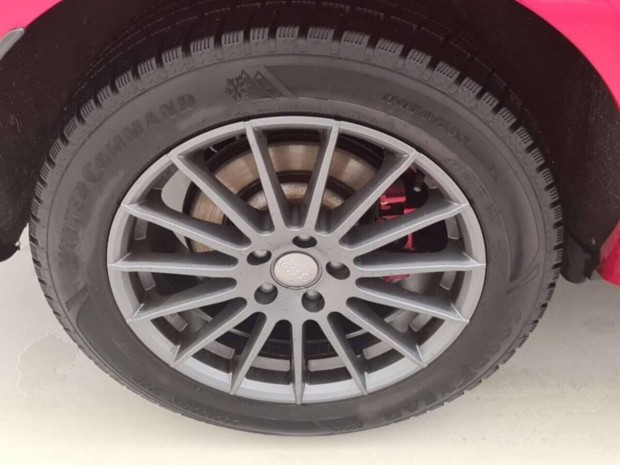 Audi Q3 F3 alufeni téli gumival