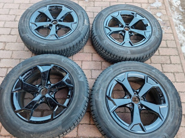 Audi Q3 gy�ri 17col alufelni 215/65r17 conti t�li gumi 2023