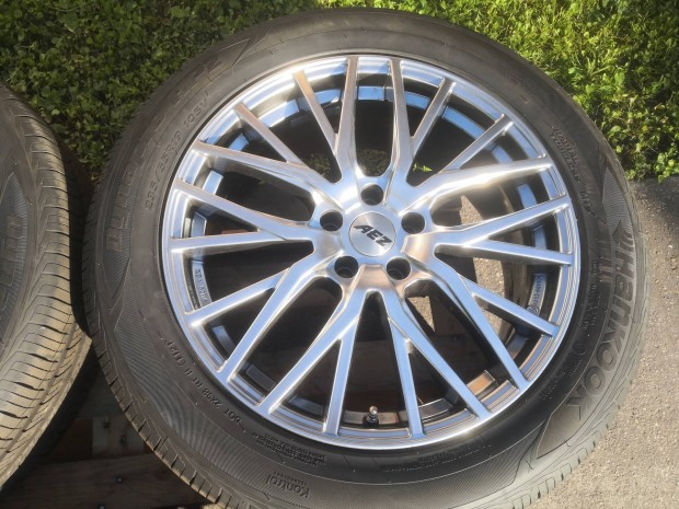 Audi Q5 19-es �jszer� ny�ri ker�k