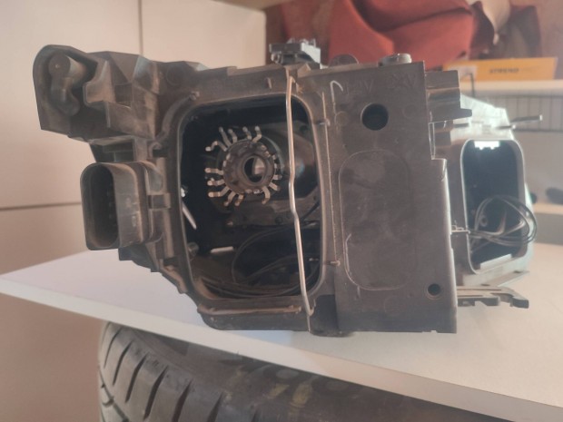 Audi Q5 bal első fényszóró