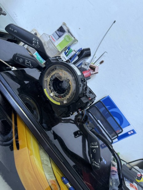 Audi Q5 korm�nykapcsol� 4G8 953 502 Ad