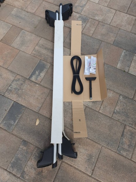 Audi Q5 tetcsomagtart.