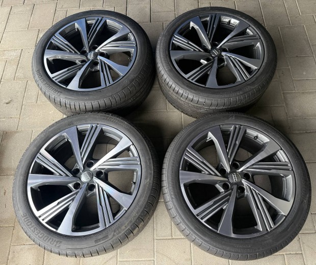 Audi Q6 e-tron 21 - es alufelni garnit�ra 21" e tron etron