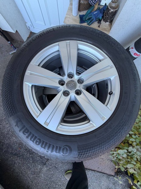 Audi Q7 18-as gyri tli garnitra