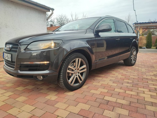 Audi Q7 3.0d 211le