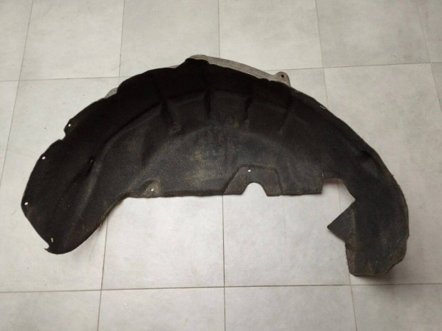 Audi Q7 4L jobb hts dobbett 4L0810172