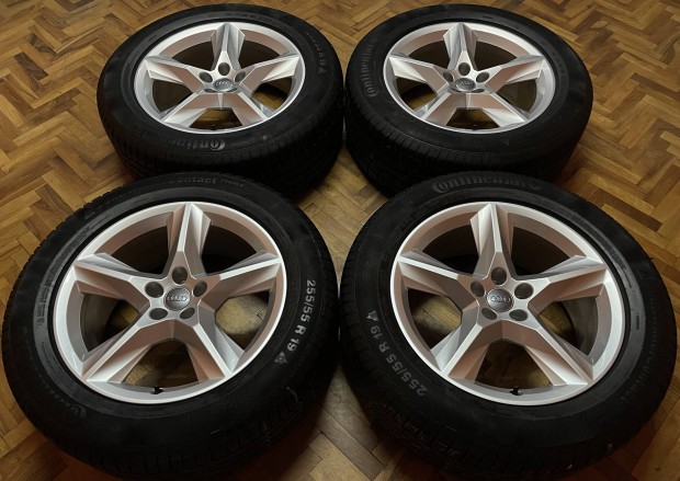 Audi Q7 Gyári Alufelni Téligumikkal 19" 5x112 255/55r19