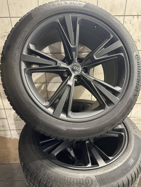 Audi Q7, Q8 S Line kerekek 5x112 21