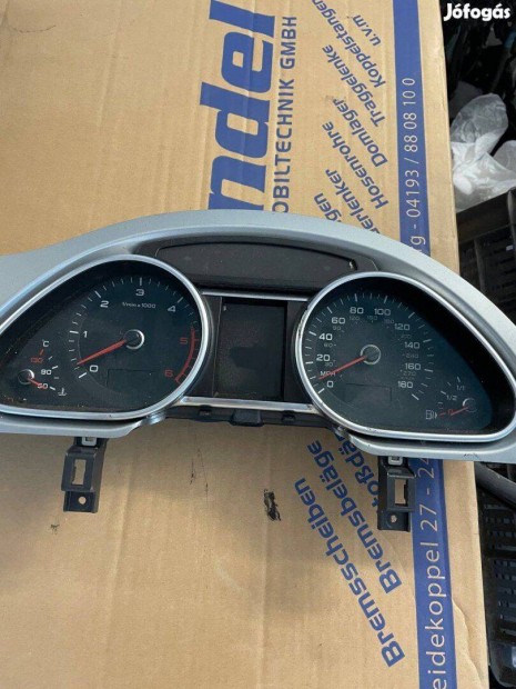 Audi Q7 kilom�ter �ra angol 4L0 920 982 K 2005-2015 posta megoldhat�