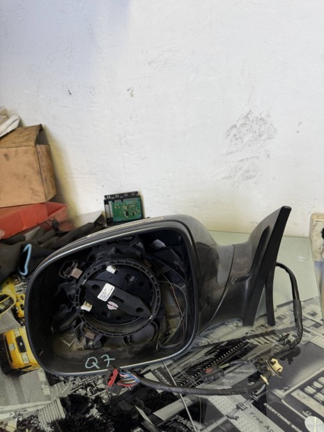 Audi Q7 r�gi bal oldali visszapillant� t�k�r
