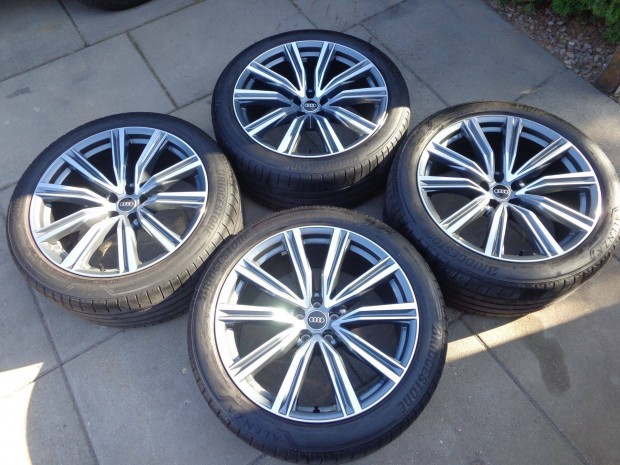 Audi Q8 / SQ8 / Q7 / SQ7 j gyri alufelnik + gumi gratisz