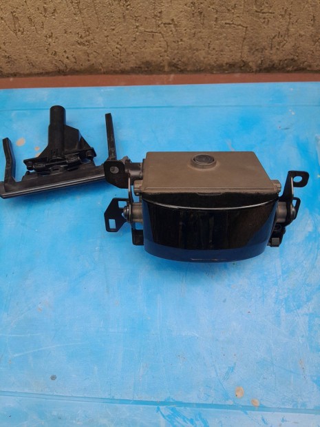 Audi Q8 els radar tvolsg kvet szenzor srlt