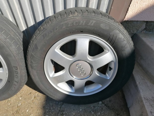 Audi R15 / 5X100 / 6,0J / ET38 alufelni. 