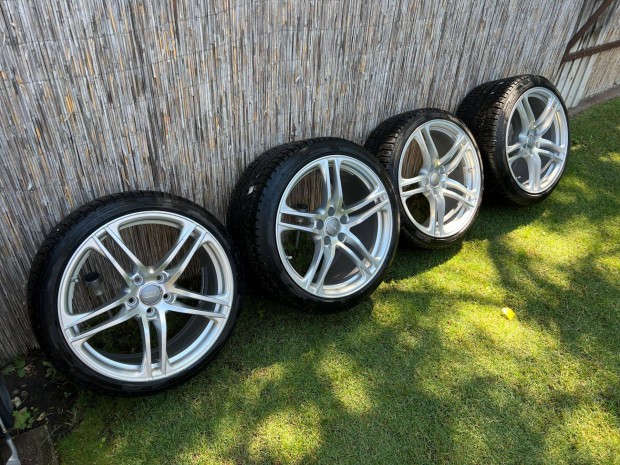 Audi R8 5x112 19es eredeti alufelni garnitúra