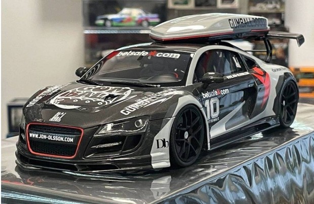 Audi R8 Body KIT BI-Color Gumball 3000 2013 1:18 GT-Spirit GT870