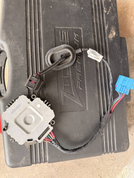 Audi RS3 2.5 TFSI  zemanyag vezrl