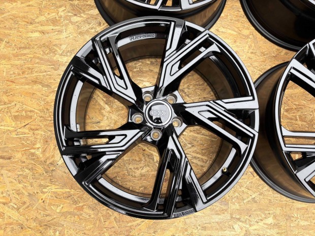 Audi RS6 Style 19" 5x112 fekete alufelni eladó 19 coll A3 A4 A6