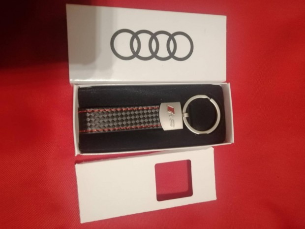 Audi RS bőr kulcstartó
