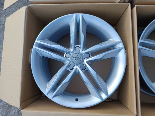 Audi Rs3 18" 5x112