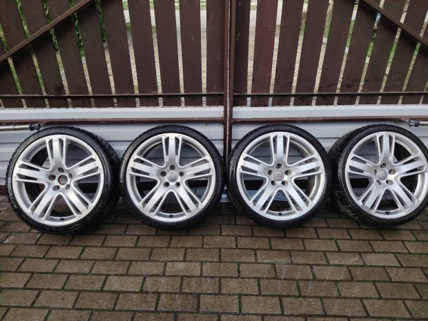 Audi Rs4/Rs5 19 colos gy�ri alufelnik/j� t�li gumik!