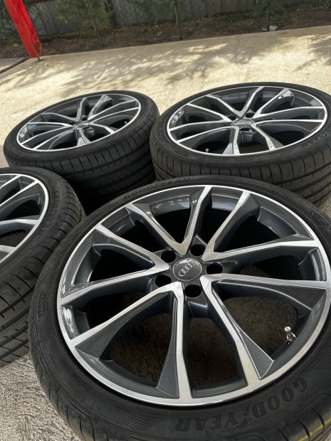 Audi S4 gyri felni 19