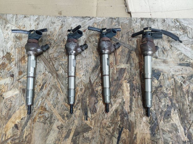 Audi Seat Skoda VW 2.0 CR TDI porlaszt� injektor