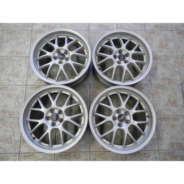 Audi/Skoda/VW 5x112 8x19 használt alu felni ET35
