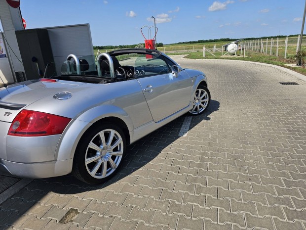 Audi TT Roadster