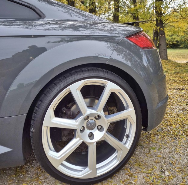 Audi Ttrs tt rs 5x112 20" Gyri
