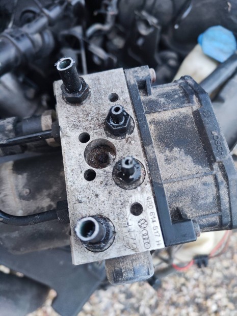 Audi VW ABS kocka 4b0614517H hibtlan 