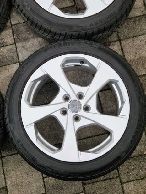 Audi/Volkswagen/Seat/Skoda téli garnitúra 215/50r18 5x112 felniszett