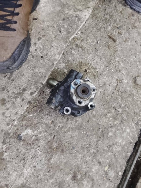 Audi Vw 1.8 Szervszivatty (Postzom is)