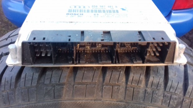 Audi Vw 8D0 907 401A (Postázom is)