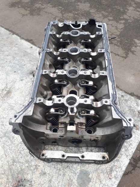 Audi  A4  B8   1.8 TFSI, Cdhb hengerfej 06H 103 373 K