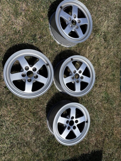 Audi / VW - 7Jx16 ET35 5x112