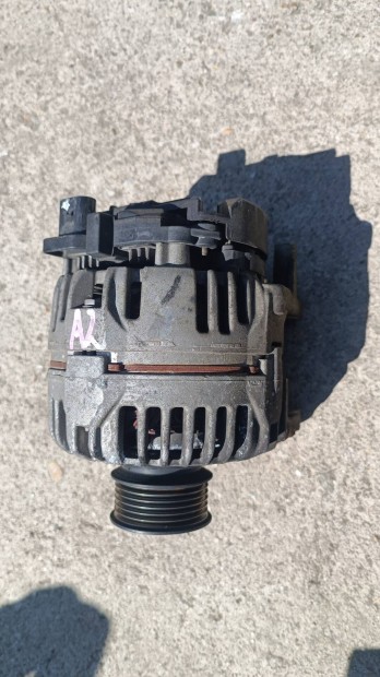 Audi a2 1.4 gyári bontott generátor 037903026C 90a