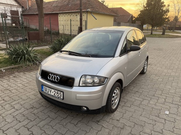 Audi a2 3l 1.2 TDI 3l Minden Alkatrésze Bontódik