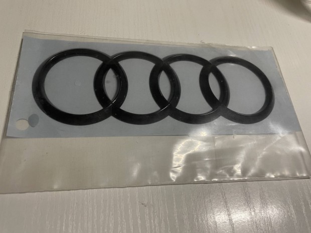 Audi a3 8v j gyari fekete emblma 