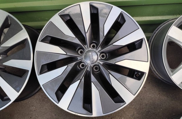 Audi a4 B8 b9 a6 4g 4k Q5 gyári alufelni 5x112 18"