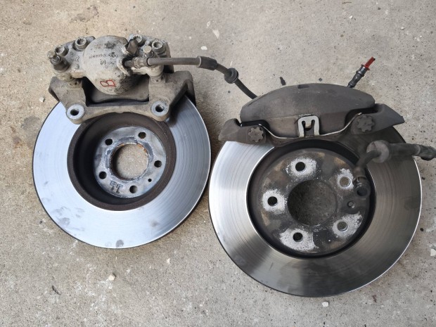 Audi a4 a5 8T 8k Q5 a6 a7 4g c7 els�f�k szett 320m 4g0105ch 4g0106ch