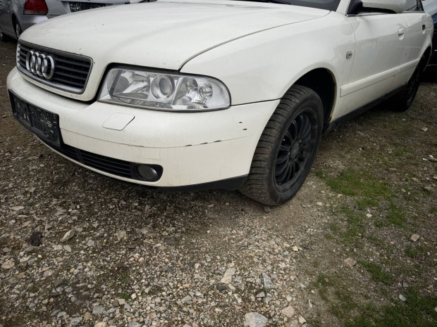 Audi a4 b5 Facelift alkatrészek