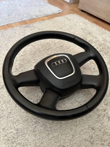 Audi a4 b7 bőrkormány
