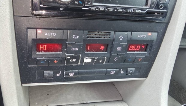 Audi a4 b7 digit klimás fütés kapcsoló 8000